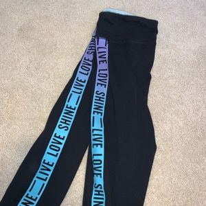 Black Aeropostale leggings